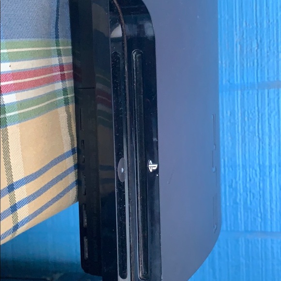 PS3 - Picture 2 of 4